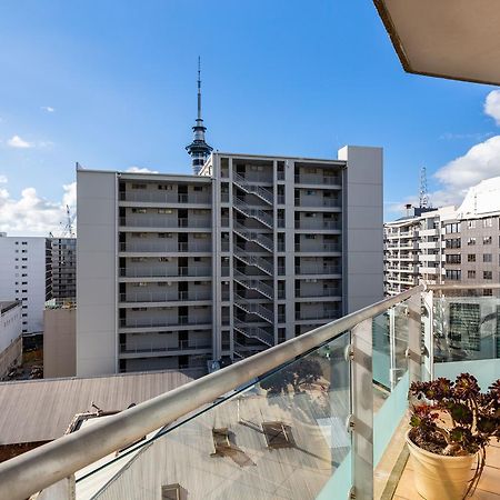 Beautiful Central Home With Balcony Auckland City Exterior photo