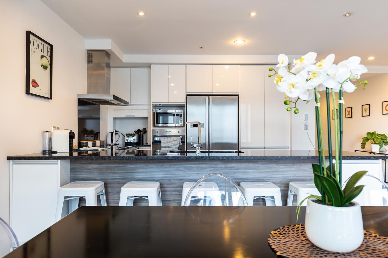 Beautiful Central Home With Balcony Auckland City Exterior photo