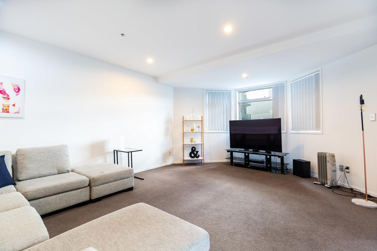 Beautiful Central Home With Balcony Auckland City Exterior photo